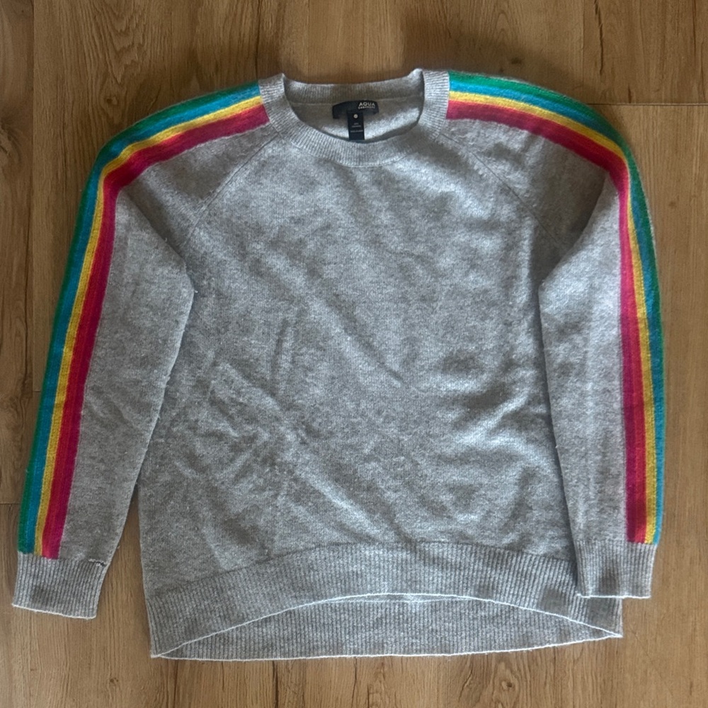 AQUA Cashmere Gray Crewneck Sweater with Colorful Stripes